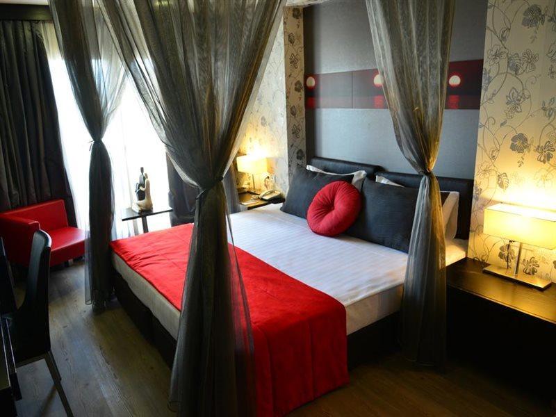May Park Hotel İzmir Buitenkant foto