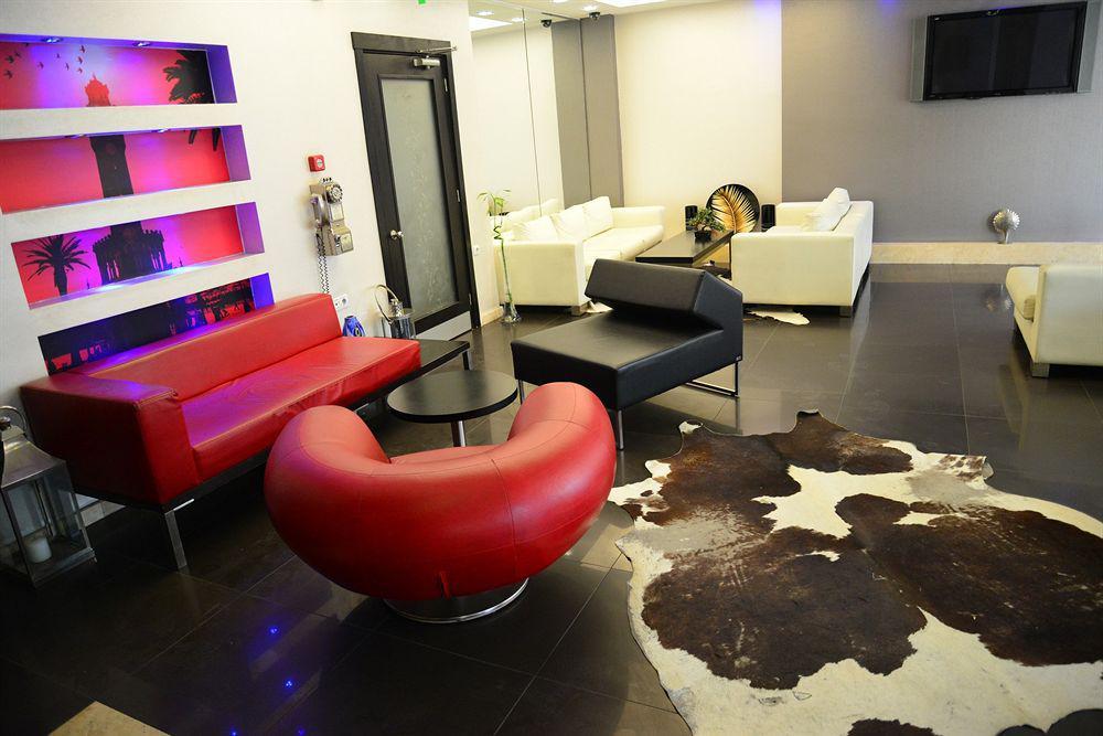 May Park Hotel İzmir Buitenkant foto